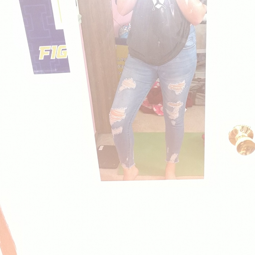 Ripped jeans
